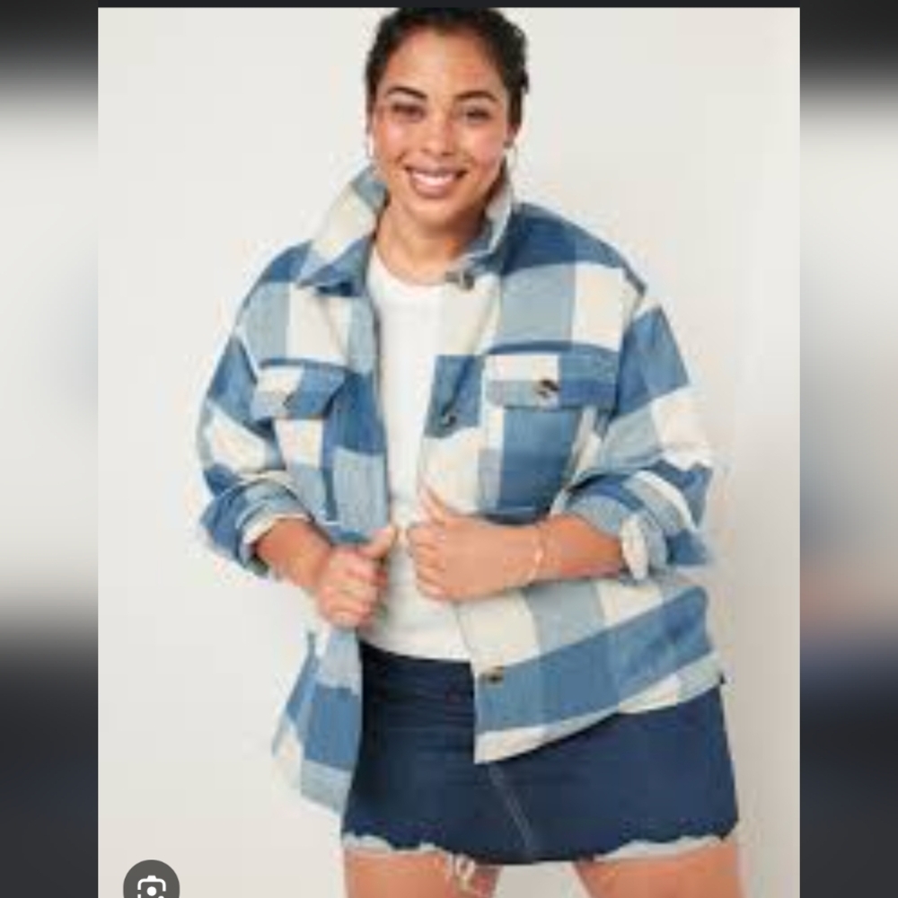 Old Navy Soft-Brushed Utility Plaid Shacket - Picture 3 of 5